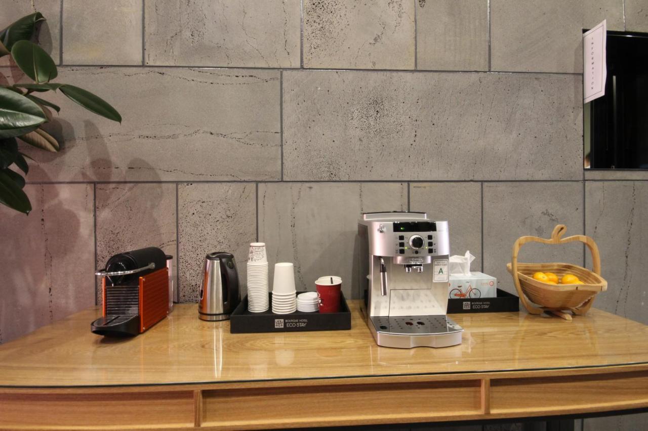 Hotel Eco Stay Jeonju Bagian luar foto